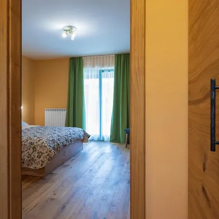 营地 Kamp Brda And