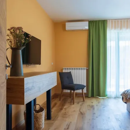 Kamp Brda And 营地 Kojsko