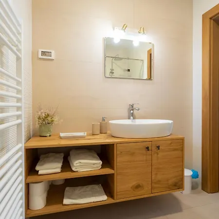 Kamp Brda And 营地