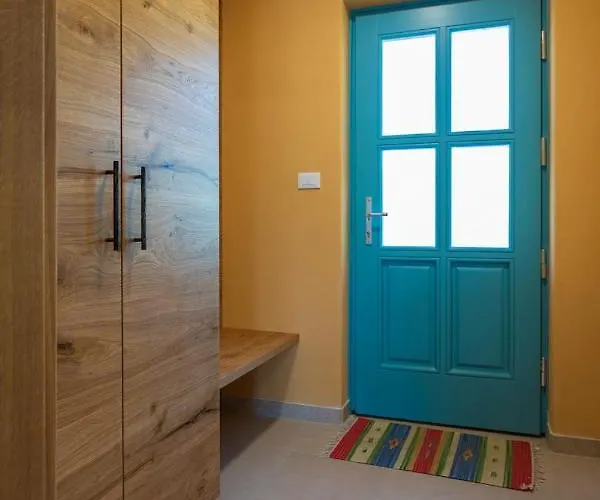 キャンプ場 Kamp Brda And *