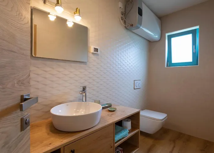 Κάμπινγκ Kamp Brda And *